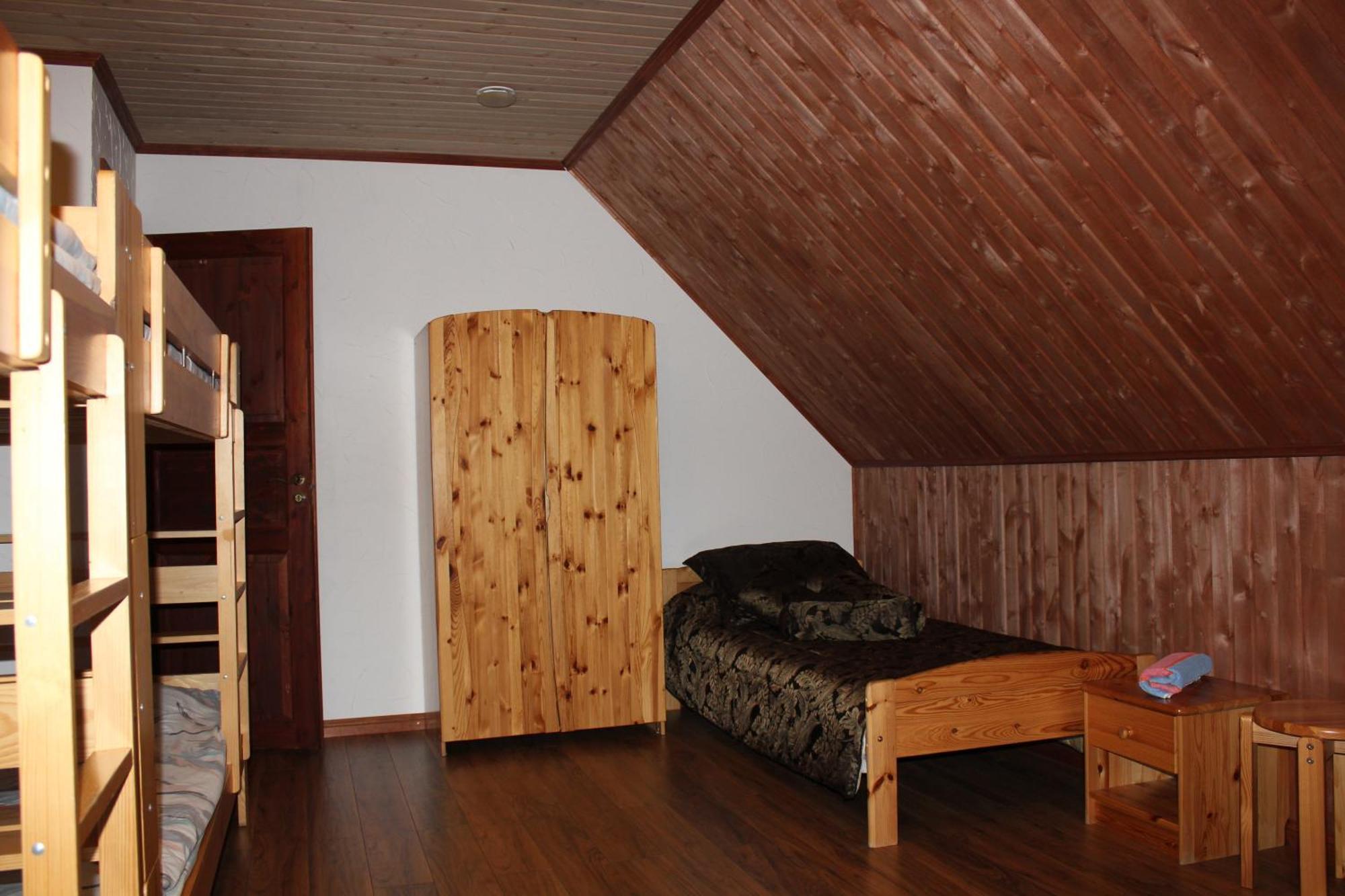 Krapi Guesthouse Treimani Habitación foto